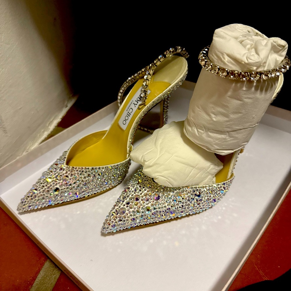 NEVER BEEN WORN Jimmy Choo Swarovski Crystal Heels 35.5